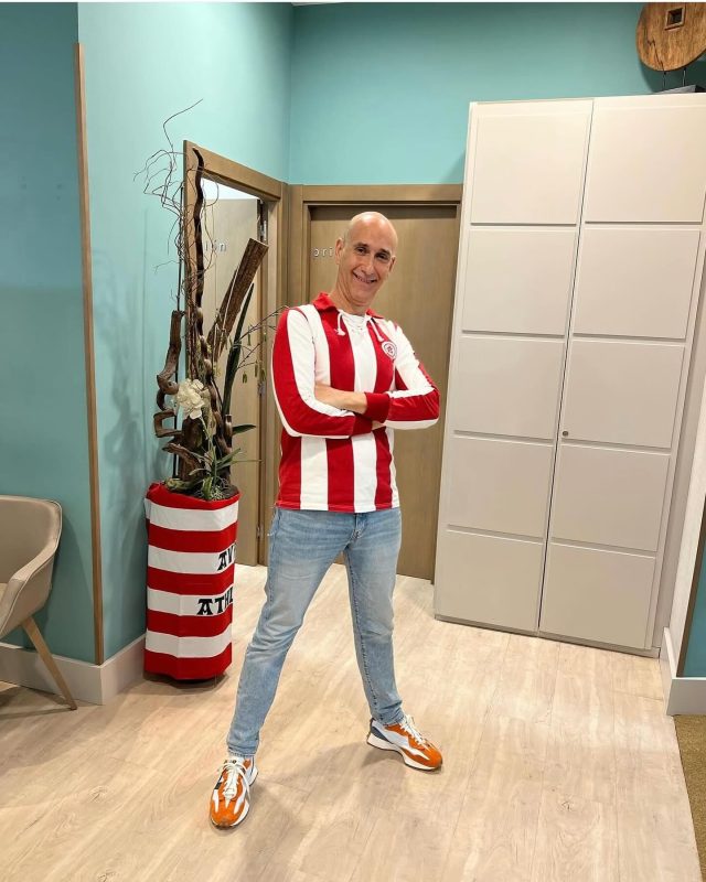 Hoy es el cumpleaños de Jesús. El equipo de las clínicas te desea muchas felicidades, que tengas un maravilloso día y lo celebres por todo lo alto 🥳