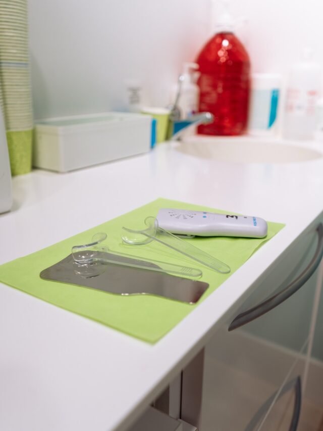 🦷 Visitar al dentista regularmente es clave para mantener tu salud bucal en perfecto estado. 

☎️📞No esperes más y llama para agendar tu cita con nosotros.

📍C/Colón de Larreategui 17, Bilbao
📍C/Amezti 7 Bajo, Algorta