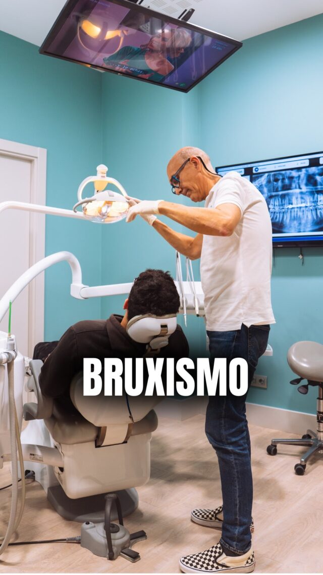 Te despiertas con dolor de cabeza, mandíbula tensa o dientes sensibles... ¿te suena? 

😖 Puede que estés sufriendo bruxismo sin saberlo. No esperes a que sea tarde. Tu sonrisa te lo agradecerá. 🦷

📍C/Colón de Larreategui 17, Bilbao
📍C/Amezti 7 Bajo, Algorta
