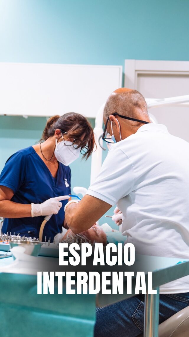 Ese espacio entre los dientes NO es un defecto 😌🦷 

Te cuento por qué no tiene por qué ser malo y cuándo SÍ hay que prestarle atención‼️