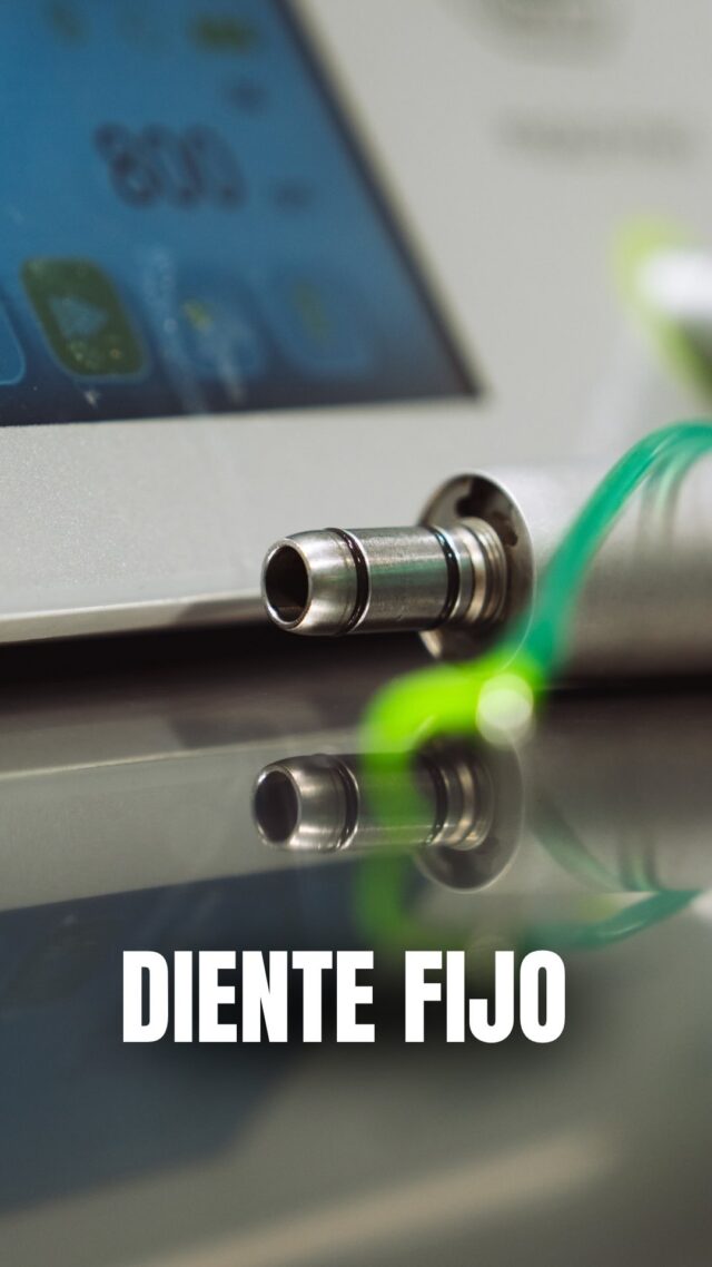 La respuesta es SÍ… pero no siempre. 

Se llama carga inmediata y es posible cuando se cumplen ciertos requisitos. 😁🦷 
 
¿Quieres saber si tú eres candidato? Llámanos y agenda tu cita con nosotros ☎️📞

📍C/Colón de Larreategui 17, Bilbao 
📍C/Amezti 7 Bajo, Algorta