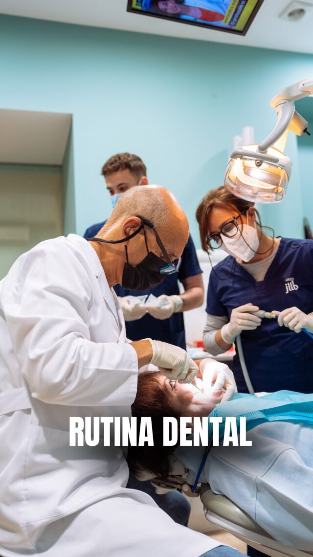 La rutina de higiene dental que todo el mundo debería tener 🔟💯

La clave no es solo cepillarte… es hacerlo bien y en el orden correcto.

📍C/Colón de Larreategui 17, Bilbao
📍C/Amezti 7 Bajo, Algorta