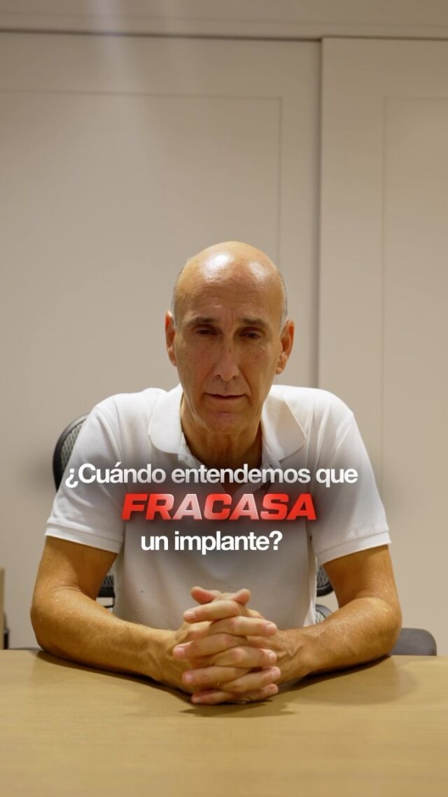 🦷 ¿Puede fracasar un implante dental?

Sí. Aunque los implantes tienen una alta tasa de éxito, en algunos casos pueden aparecer complicaciones o producirse un fracaso.

Las causas pueden ser diferentes: infecciones, sobrecarga, una higiene insuficiente …

Por eso, una correcta planificación, un buen diagnóstico y el seguimiento posterior son fundamentales.

📍C/Colón de Larreategui 17, Bilbao
📍C/Amezti 7 Bajo, Algorta