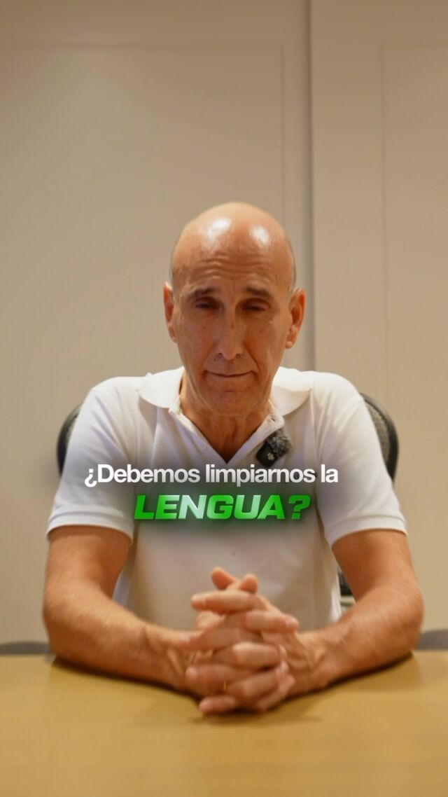 👅 ¿Te limpias la lengua o solo los dientes? 🤔

Muchas personas se cepillan muy bien los dientes… y se olvidan de la lengua. Pero en su superficie se acumulan bacterias, restos de comida y células muertas que forman esa capa blanquecina que a veces ves en el espejo.

📍C/Colón de Larreategui 17, Bilbao
📍C/Amezti 7 Bajo, Algorta